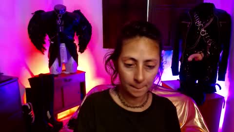 Serena Xyz online show from 17, 9, 2025