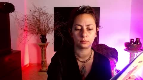 Serena Xyz online show from 28, 9, 2025