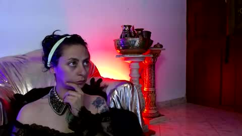 Serena Xyz online show from 28, 10, 2025