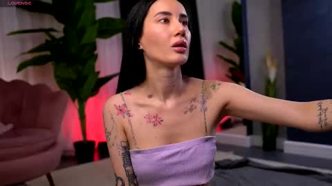 Serena online show from 2, 12, 2025