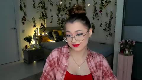 Ophelia online show from 21, 4, 2026