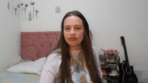 Snapshot of serenity_crystal chatting on 21, 9, 2025 serenity_crystal online show from 21, 9, 2025