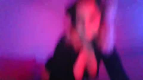 serenityfaith1 online show from 17, 4, 2026