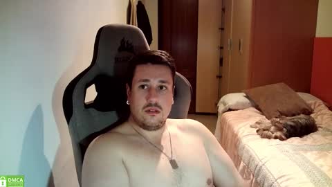 Snapshot of sergio95n chatting on 12, 10, 2025 Pollos online show from 12, 10, 2025