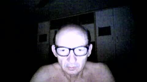 Snapshot of serrano49 chatting on 4, 8, 2026 serrano49 online show from 4, 8, 2026