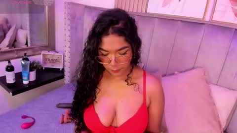 Snapshot of seshat_hitt chatting on 24, 10, 2025 Seshat online show from 24, 10, 2025