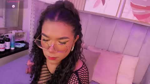 Snapshot of seshat_hitt chatting on 28, 10, 2025 Seshat online show from 28, 10, 2025