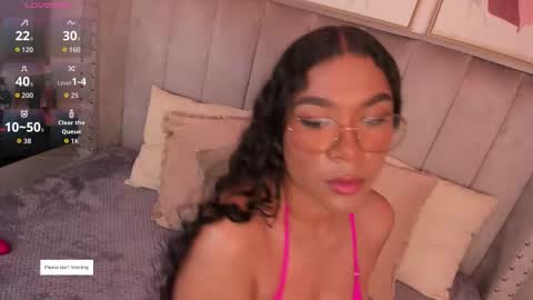 Snapshot of seshat_hitt chatting on 16, 11, 2025 Seshat online show from 16, 11, 2025