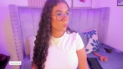 Danna  online show from 1, 7, 2026