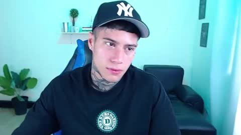 Thomas online show from 5, 11, 2025