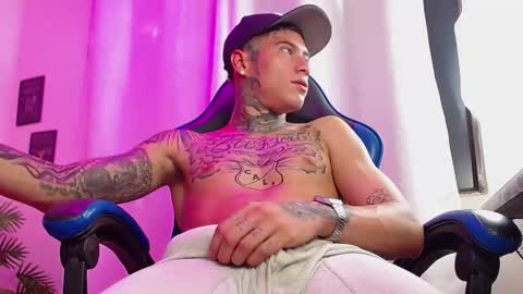 Thomas online show from 13, 3, 2026