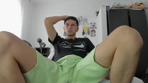 Snapshot of settxx chatting on 20, 5, 2026 Ig Sethxrein online show from 20, 5, 2026