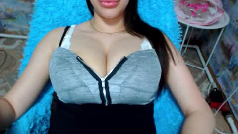 seu_cute online show from 23, 9, 2025