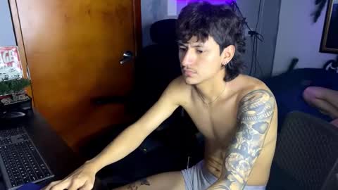 Snapshot of sex_love_sweat chatting on 14, 1, 2026 sex_love_sweat online show from 14, 1, 2026