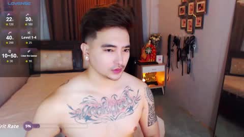 AXEL online show from 30, 10, 2025