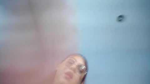 Nia Soto online show from 27, 5, 2026
