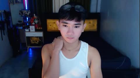 sexandroid1016 online show from 27, 11, 2025