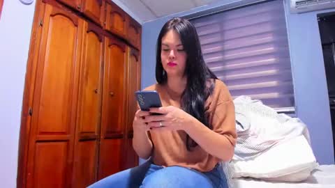 Snapshot of sexefantasia chatting on 6, 1, 2025 HEY GUYS KEVIAM I    MY NEW  TWITTER IS anitalautter26 imstagran  anitalautter26 officialOFanitalautter online show from 6, 1, 2025