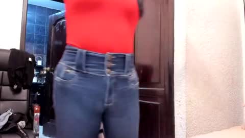 Snapshot of sexefantasia chatting on 7, 7, 2026 HEY GUYS KEVIAM I MY NEW TWITTER IS anitalautter26 imstagran anitalautter26 officialOFanitalautter online show from 7, 7, 2026