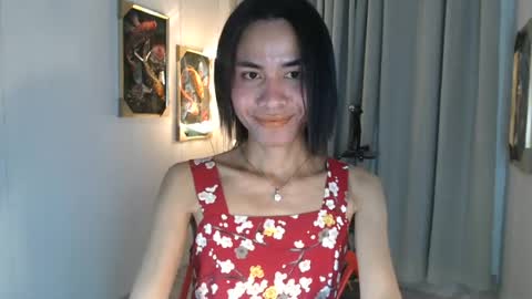 Snapshot of sexiestlara chatting on 4, 7, 2026 lara online show from 4, 7, 2026