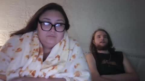 Snapshot of sexiicouple4u69 chatting on 4, 12, 2025 sexiicouple4u69 online show from 4, 12, 2025