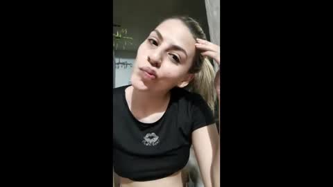 monserat y thony online show from 12, 4, 2026