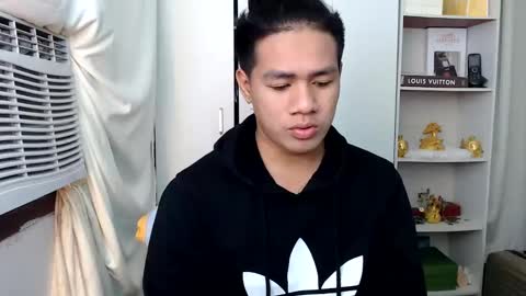 Snapshot of sexloversxxxx chatting on 13, 2, 2025 HI I AM JAMESPLEASE LET ME DO SOME HOT SHOWS FOR YOU HERE FOR MY  SCHOOL AND FOR MY FAMILY online show from 13, 2, 2025