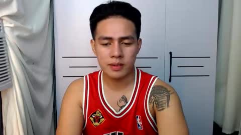 Snapshot of sexloversxxxx chatting on 10, 10, 2025 HI I AM JAMESPLEASE LET ME DO SOME HOT SHOWS FOR YOU HERE FOR MY  SCHOOL AND FOR MY FAMILY online show from 10, 10, 2025