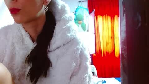 sexmilkdirty online show from 2, 3, 2026