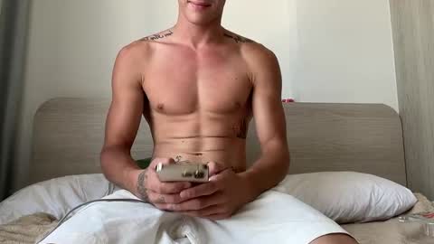 Snapshot of sexninjaboy_ chatting on 11, 4, 2026 Jace online show from 11, 4, 2026