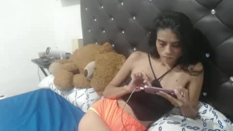 Snapshot of sexopuro3 chatting on 13, 1, 2025 anny online show from 13, 1, 2025