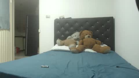 Snapshot of sexopuro3 chatting on 15, 9, 2025 anny online show from 15, 9, 2025