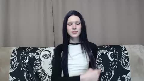 Snapshot of sexpired_princess chatting on 13, 6, 2026 Nextdoor Princess online show from 13, 6, 2026