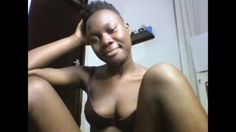 Snapshot of sexqueen02 chatting on 26, 1, 2025 sexqueen02 online show from 26, 1, 2025