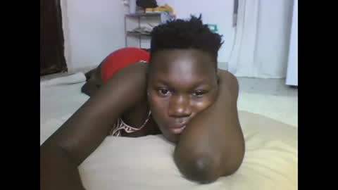 Snapshot of sexqueen02 chatting on 12, 2, 2025 sexqueen02 online show from 12, 2, 2025