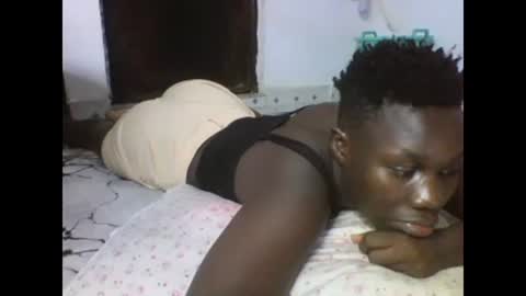 Snapshot of sexqueen02 chatting on 23, 2, 2025 sexqueen02 online show from 23, 2, 2025