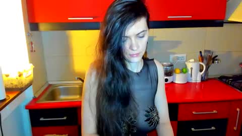 sexqueen1111 online show from 26, 11, 2025