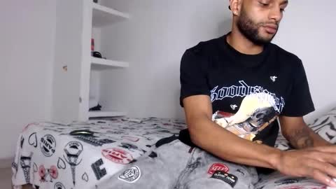 Snapshot of sexseason777 chatting on 17, 5, 2026 STIIV G online show from 17, 5, 2026