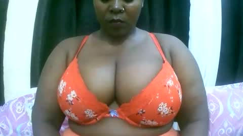 sexxi_ebony online show from 9, 5, 2026