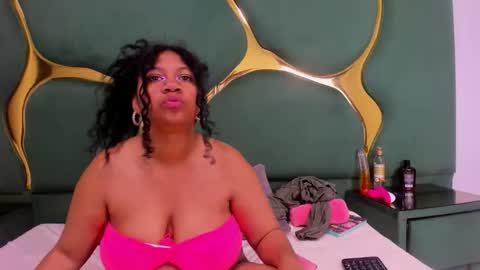 Snapshot of sexxtaty chatting on 29, 4, 2026 Sexxtaty online show from 29, 4, 2026