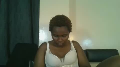 sexxy_amira online show from 27, 10, 2025