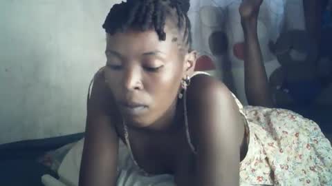 Snapshot of sexxy_curvy23 chatting on 7, 2, 2026 sexxy_curvy23 online show from 7, 2, 2026