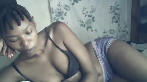 Snapshot of sexxy_curvy23 chatting on 28, 2, 2026 sexxy_curvy23 online show from 28, 2, 2026