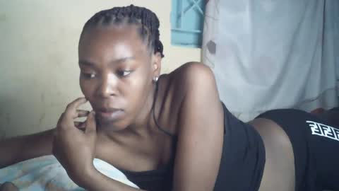 Snapshot of sexxy_curvy23 chatting on 14, 7, 2026 sexxy_curvy23 online show from 14, 7, 2026