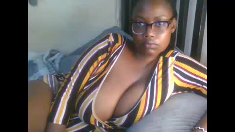 Snapshot of sexxy_mish chatting on 23, 4, 2026 sexxy_mish online show from 23, 4, 2026