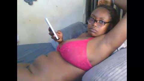 Snapshot of sexxy_mish chatting on 7, 5, 2026 sexxy_mish online show from 7, 5, 2026