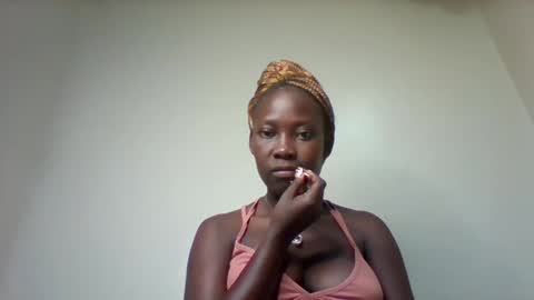 Snapshot of sexxyvajaina chatting on 4, 2, 2025 sexxyvajaina online show from 4, 2, 2025