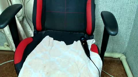 Jessica  Face only in pvt or in snapchat Dont ask more.... online show from 26, 2, 2026