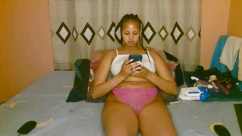 sexy_bluegirl online show from 15, 9, 2025