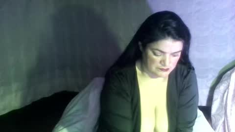 Snapshot of sexy_camy chatting on 22, 9, 2025 Camy Yamy online show from 22, 9, 2025